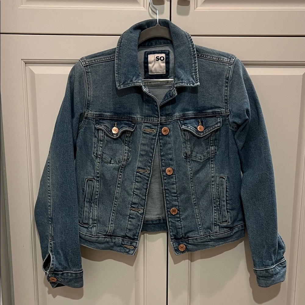 SO Wonan’s Medium Blue Denim Jacket with Copper Buttons XS